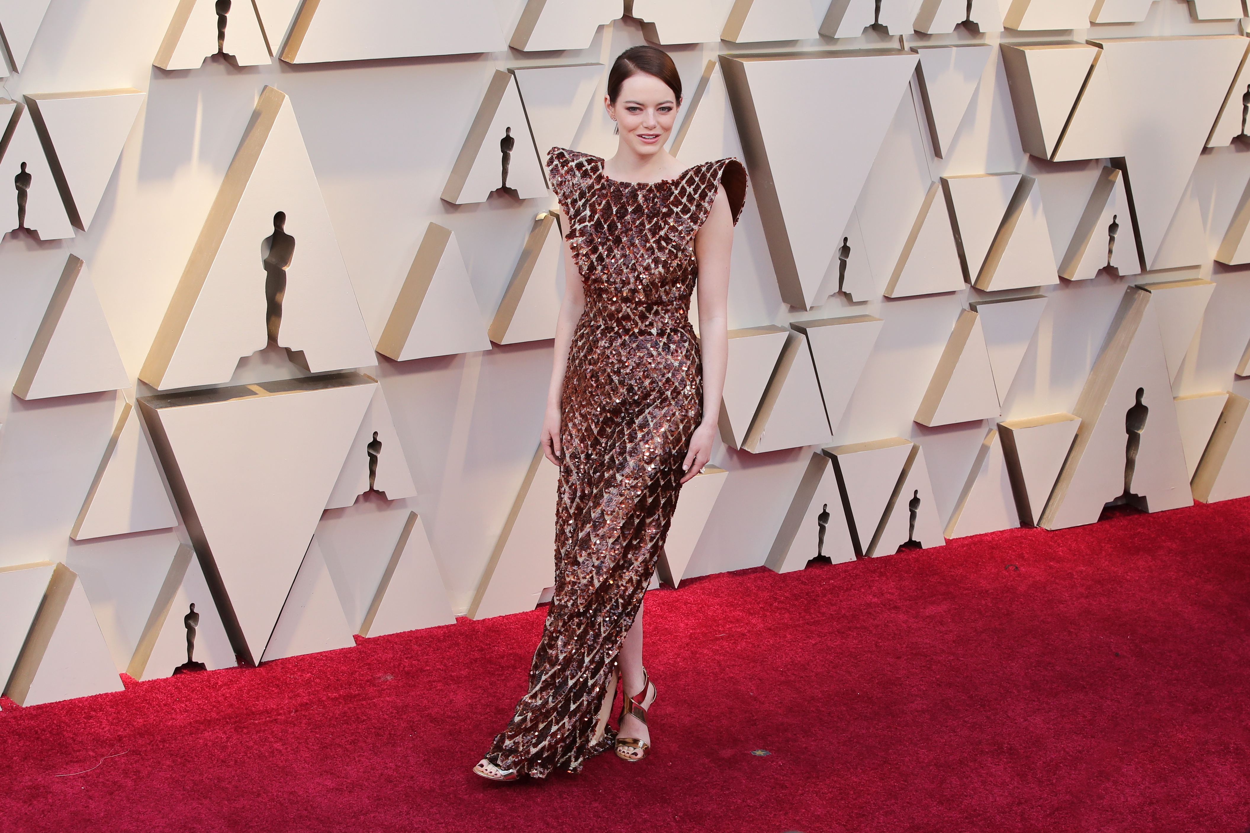 Emma Stone Wore Gold Louis Vuitton Dress to Oscars 2019 Red Carpet